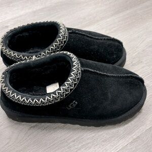 UGG Tasman Slippers